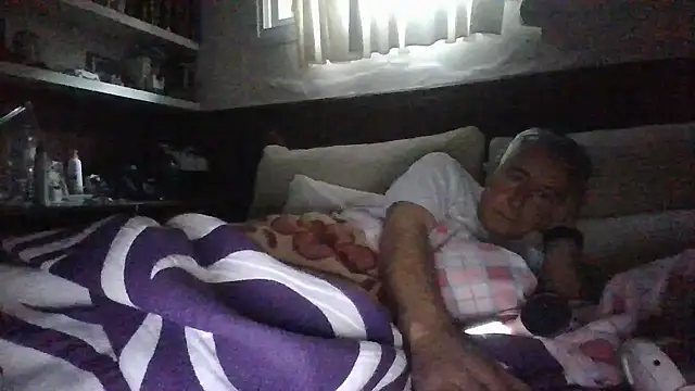 Snapshot of fransexdol chatting on February 2, 8:02 am fransexdol online show from February 2, 8:02 am