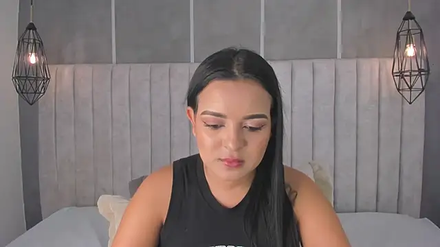 lea gray online show from March 4, 7:22 pm