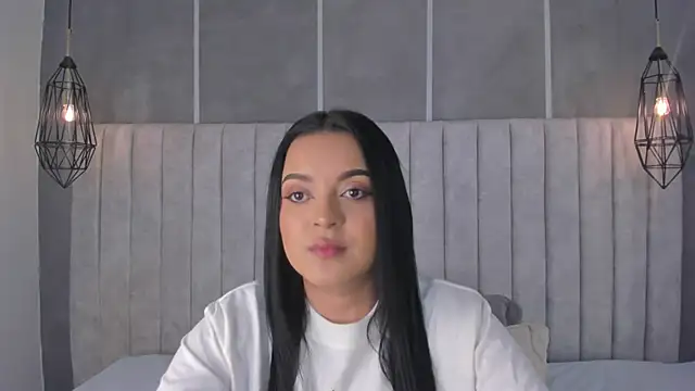 lea gray online show from March 10, 7:29 pm