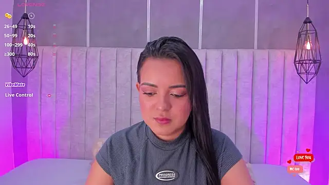 lea gray online show from October 4, 7:34 pm