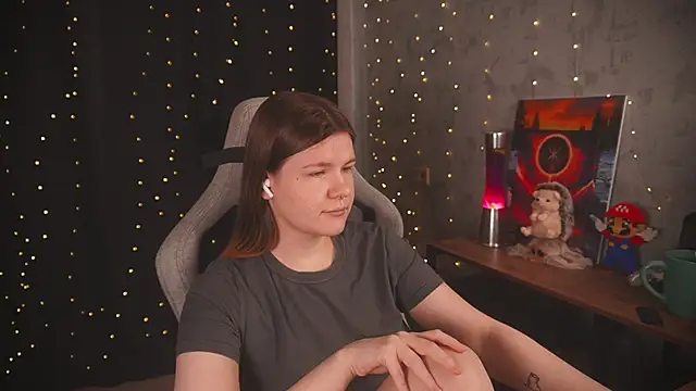 cuteamberlyyy online show from February 18, 5:03 am