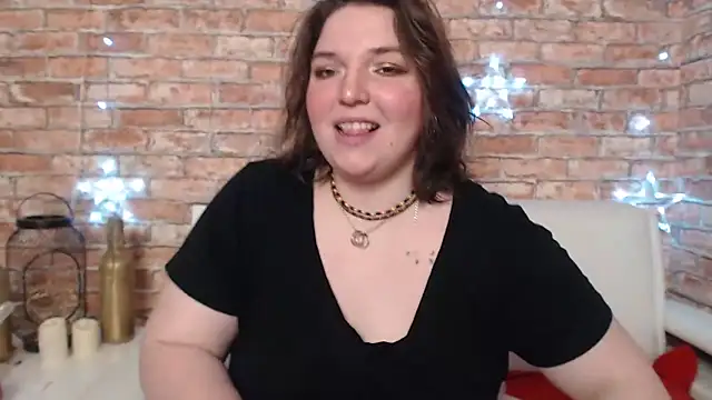 Amelia Kiss  online show from March 4, 3:44 am