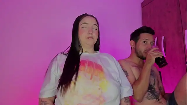 Bad Couple 1 online show from May 9, 5:56 am