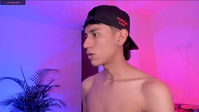 Levin Hikaru online show from October 2, 6:31 am