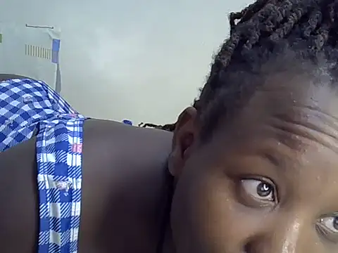 Sonnia  online show from March 21, 1:05 pm