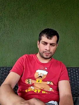 hornny1995 online show from June 13, 4:38 pm