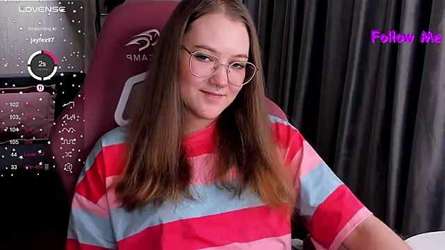 bunny bubble online show from December 19, 11:23 pm