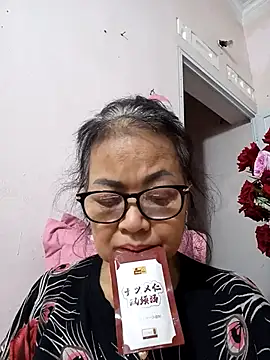 Hotestlove online show from February 6, 2:42 pm