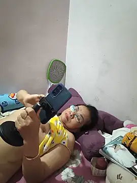 Hotestlove online show from May 27, 10:18 pm