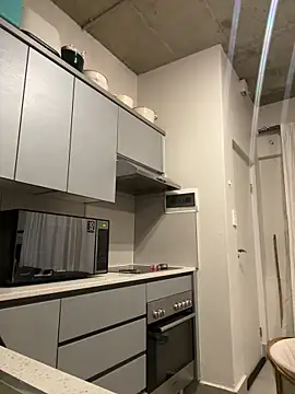 slimcateee online show from February 18, 9:33 pm