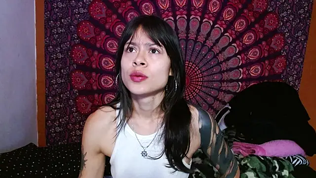 Snapshot of AbbySccott chatting on July 3, 1:06 pm AbbySccott online show from July 3, 1:06 pm