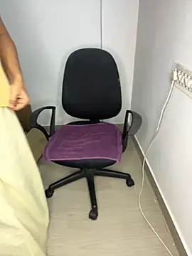 kannadatelugugirl online show from January 19, 10:50 am