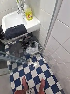 hornyman18cm39 online show from April 18, 3:05 pm