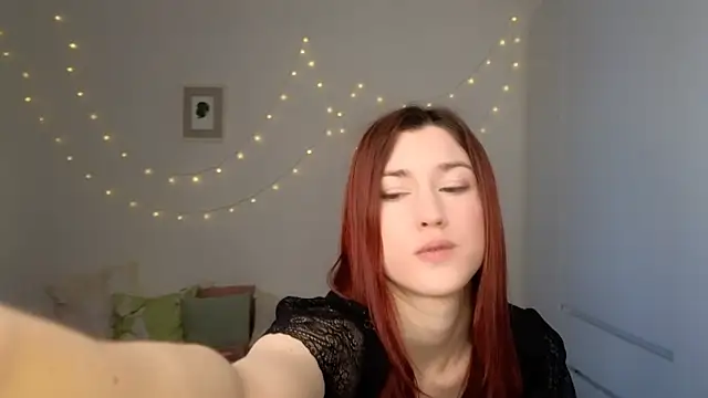 AliciaNewell online show from March 4, 5:46 am