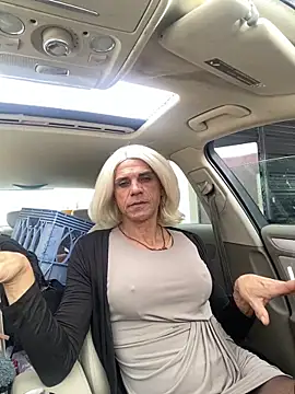 Brooke-lynn online show from February 7, 4:00 pm