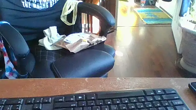 Daremeknot online show from April 8, 2:50 pm