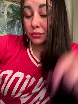 DaisyStreet online show from November 13, 9:58 pm