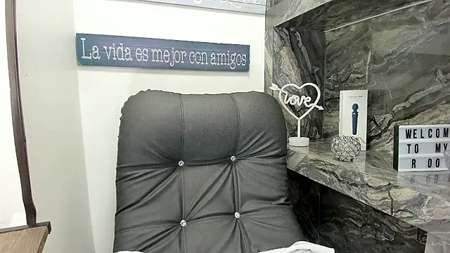 miss danika online show from March 9, 11:03 am