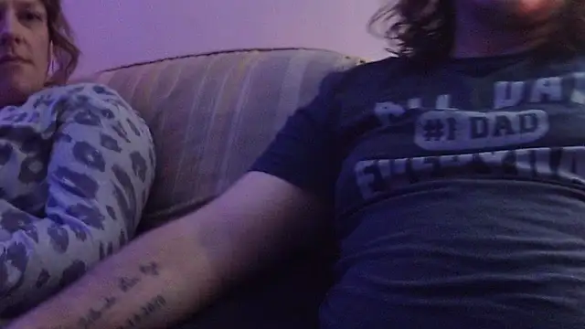 Snapshot of pumpitup123 chatting on March 15, 2:50 am pumpitup123 online show from March 15, 2:50 am