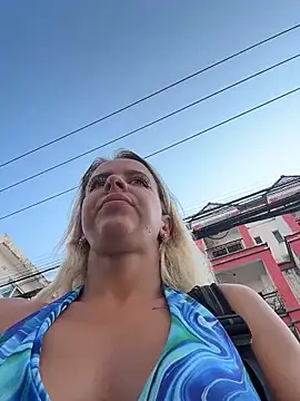 LikaCat online show from April 3, 1:47 am