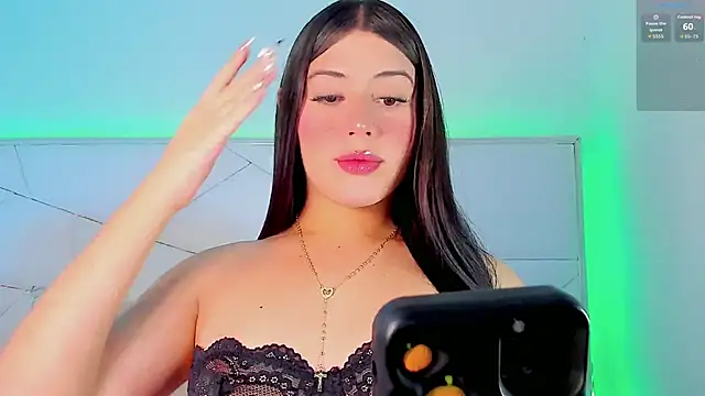 Ashlycuute online show from March 31, 6:08 pm