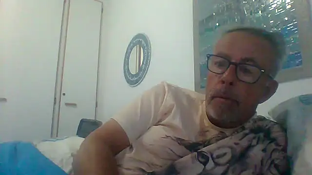 tuggy59 online show from September 24, 5:11 am