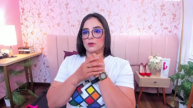 taylor bennet online show from February 15, 12:25 pm