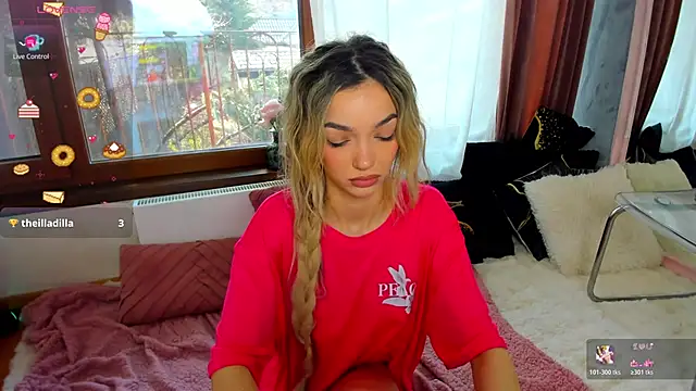 Sassy Teen online show from March 26, 8:31 am