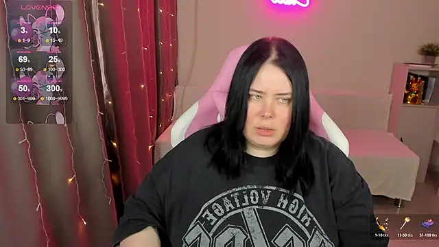 Akemi BBW online show from April 8, 6:57 am