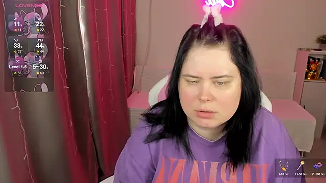 Akemi BBW online show from April 15, 7:15 am