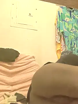 icyMike43 online show from February 27, 2:11 am