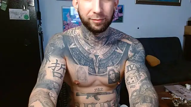 bobbybacala91 online show from July 4, 9:04 am