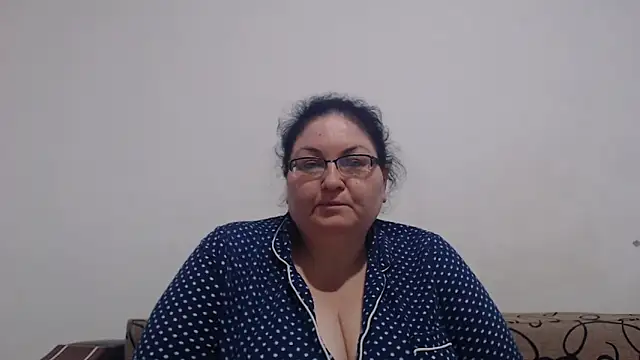 Snapshot of Nykyxo chatting on May 31, 8:32 am Nykyxo online show from May 31, 8:32 am