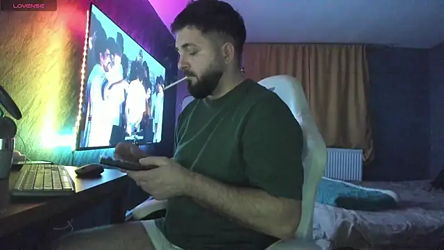 Eduu2322 online show from January 8, 10:01 pm