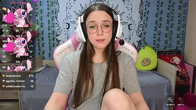 Sweet frosti online show from February 4, 6:04 am