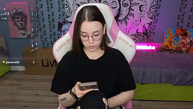 Sweet frosti online show from September 21, 3:30 am