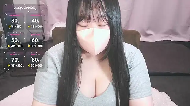 yuinyan3150 online show from July 30, 12:26 pm