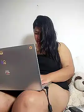 KATYGONZALEZ online show from January 15, 9:47 am