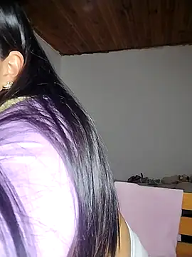 KATYGONZALEZ online show from May 15, 11:34 pm