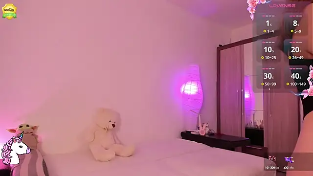 Snapshot of EvaUniporn chatting on September 26, 12:42 pm EvaUniporn online show from September 26, 12:42 pm