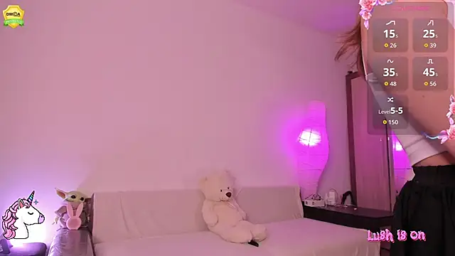 Snapshot of EvaUniporn chatting on March 20, 6:46 pm EvaUniporn online show from March 20, 6:46 pm