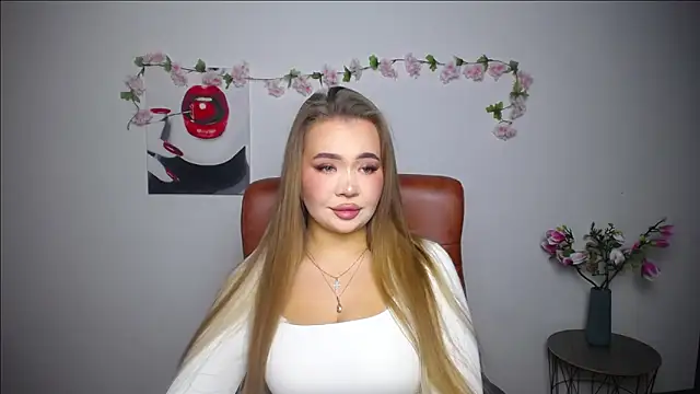 Snapshot of StacyYellig chatting on February 8, 8:56 pm StacyYellig online show from February 8, 8:56 pm