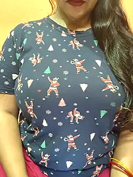 CUTE SOPHIA- online show from March 11, 3:01 am