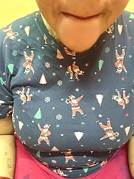 Snapshot of CUTE_SOPHIA- chatting on July 6, 4:31 am CUTE SOPHIA- online show from July 6, 4:31 am