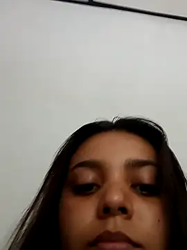 Snapshot of stefanie010 chatting on March 10, 6:57 pm stefanie010 online show from March 10, 6:57 pm