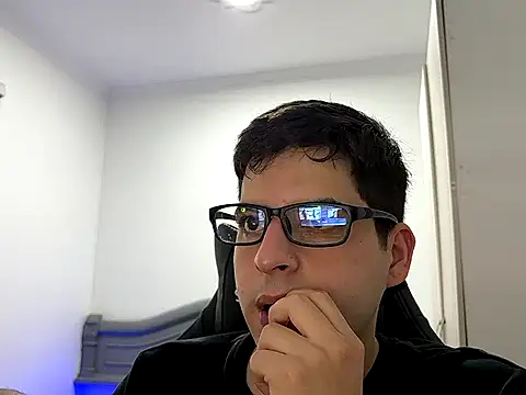 lordbeja online show from April 30, 8:57 pm