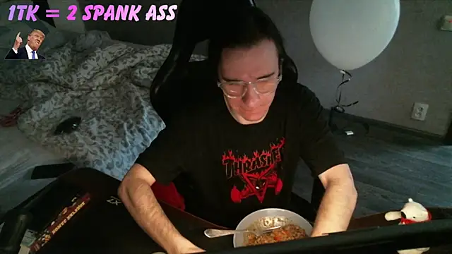 izilizi 23 online show from April 19, 2:16 pm