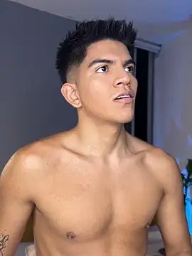 santiago 01 online show from December 19, 12:06 am