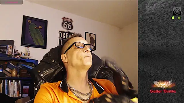 LeatherBrudda69 online show from August 8, 6:04 am