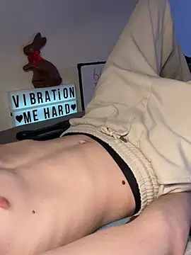 secret dream415 online show from April 6, 7:26 pm